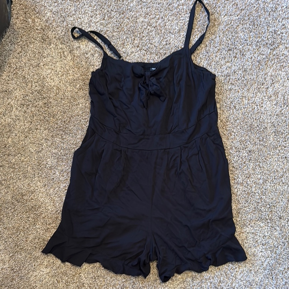Torrid Black Bow Tie Romper - Size 2